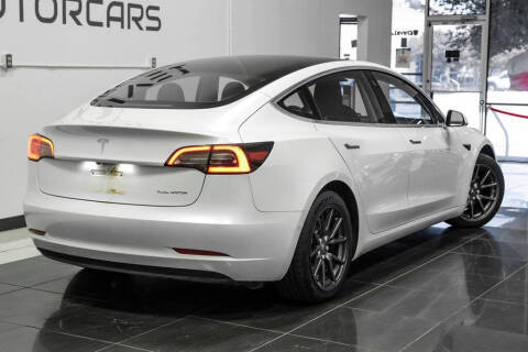 2020 Tesla Model 3 Long Range