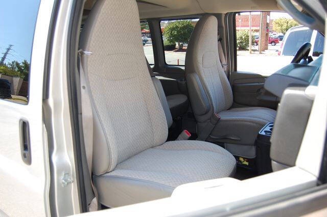 2012 GMC Savana LS 3500