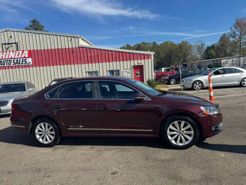 2012 Volkswagen Passat SEL