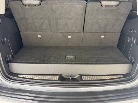 2020 Cadillac Escalade Luxury