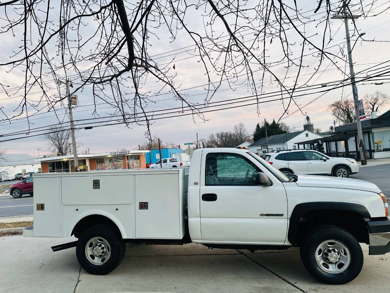 2005 Chevrolet Silverado 2500HD for sale at American Dream Motors in Winchester, VA