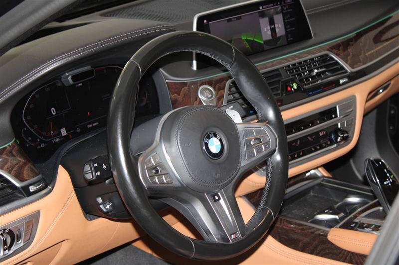 2021 BMW 7 Series 750i xDrive