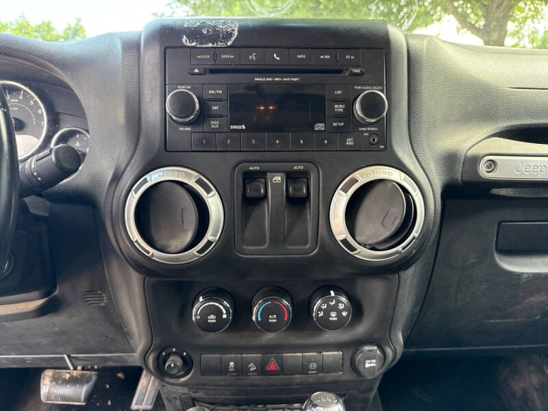 2012 Jeep Wrangler Sahara