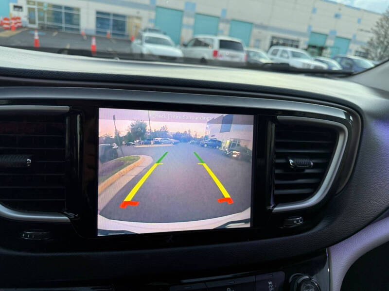 2018 Chrysler Pacifica Touring Plus