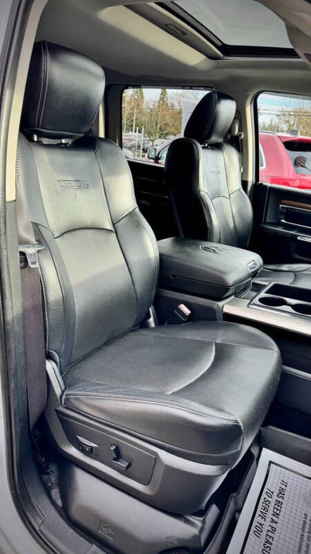 2014 RAM 1500 Laramie