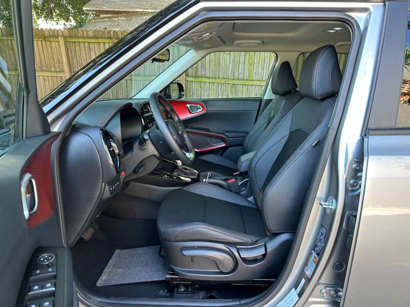 2023 Kia Soul GT-Line