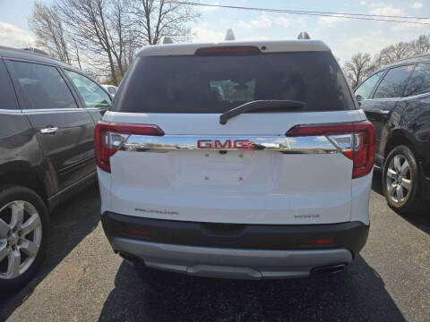 2023 GMC Acadia SLT