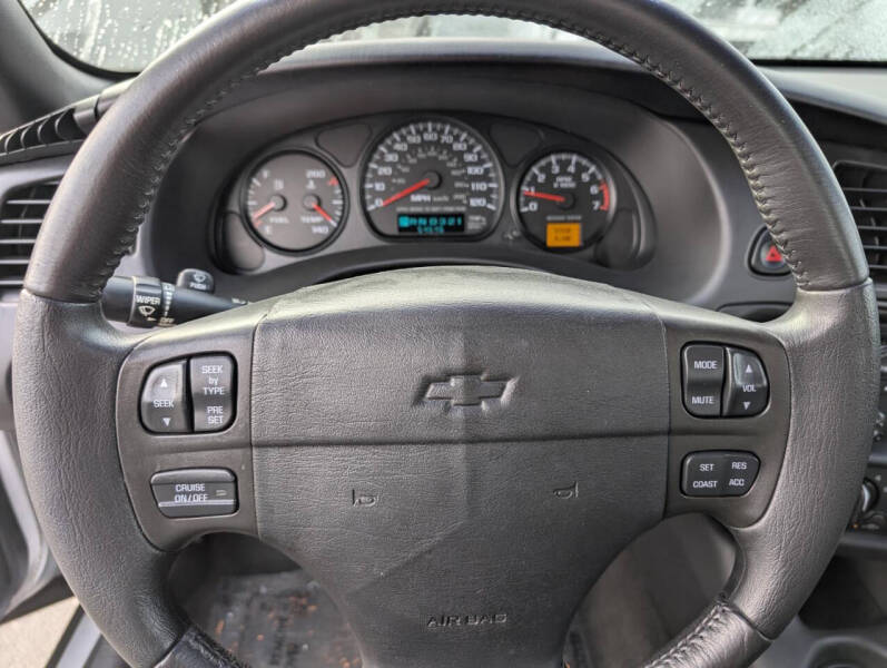 2000 Chevrolet Monte Carlo LS