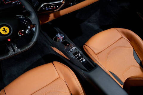 2025 Ferrari 296 GTS