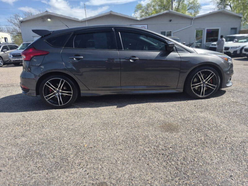 2016 Ford Focus ST