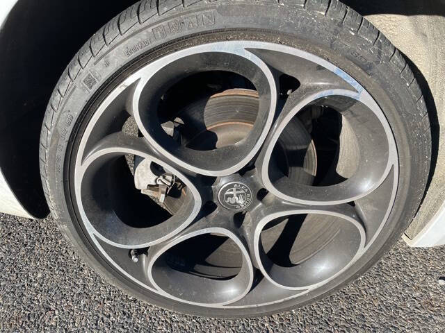 2022 Alfa Romeo Giulia Ti