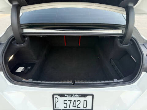 2022 BMW M8 Competition