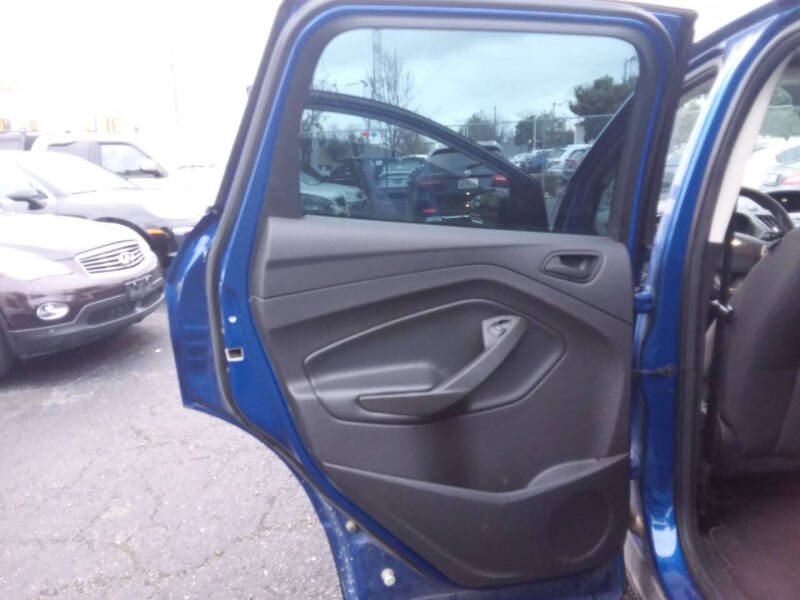 2018 Ford Escape S