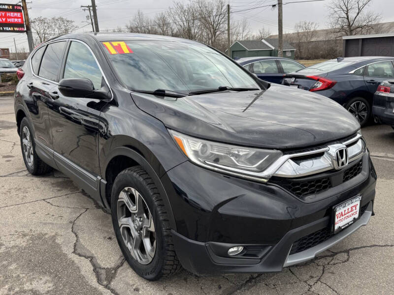 2017 Honda CR-V for sale at Valley Auto Finance in Girard OH