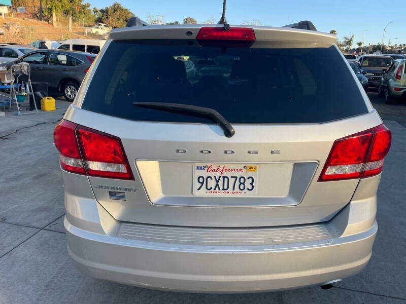 2012 Dodge Journey SE