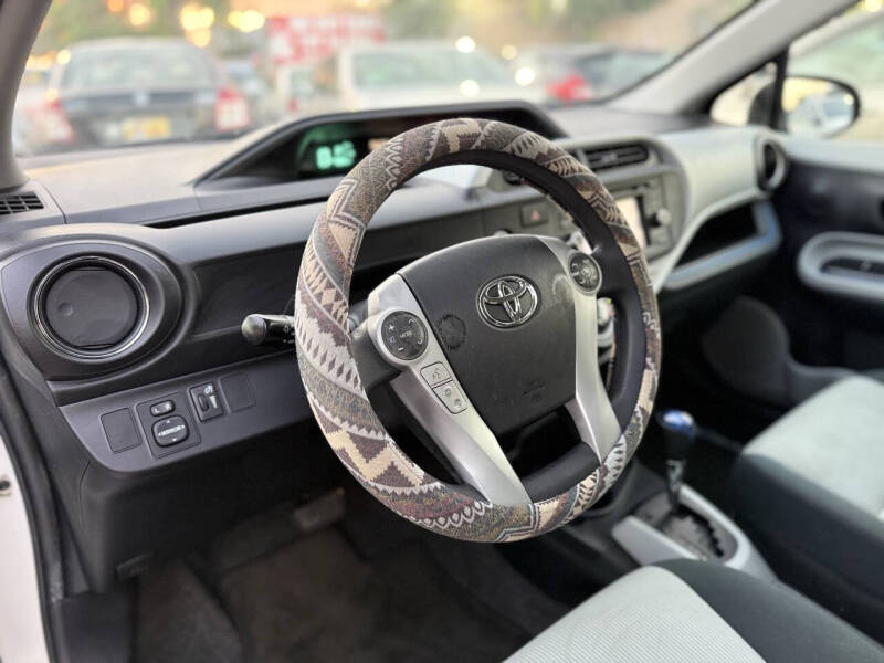 2012 Toyota Prius c One