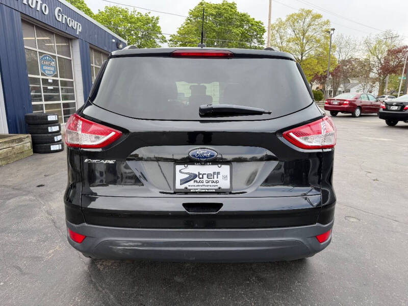 2014 Ford Escape S