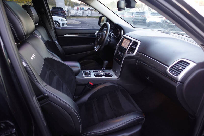 2012 Jeep Grand Cherokee SRT8