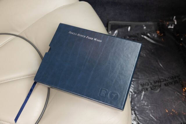 2001 Rolls-Royce Park Ward