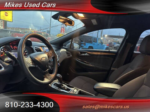 2017 Chevrolet Cruze LT Auto