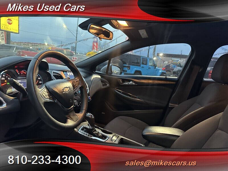 2017 Chevrolet Cruze LT Auto