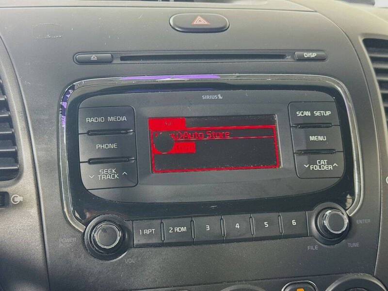 2017 Kia Forte5 LX
