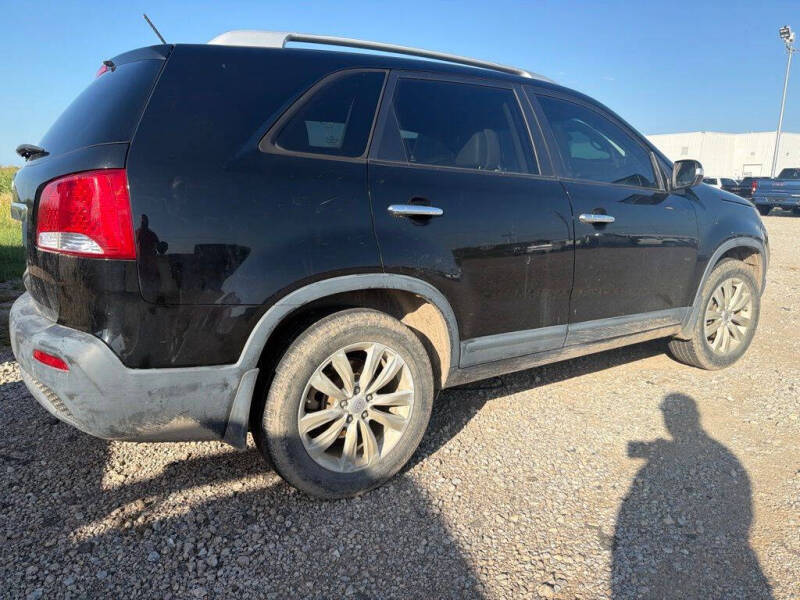 2011 Kia Sorento LX