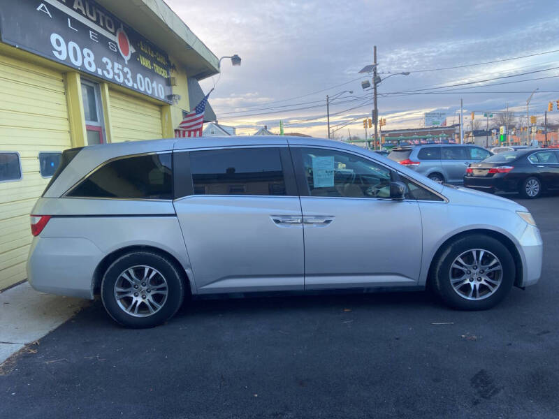 2013 Honda Odyssey EX-L photo 9