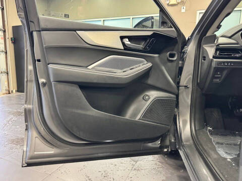 2025 Acura MDX w/Tech