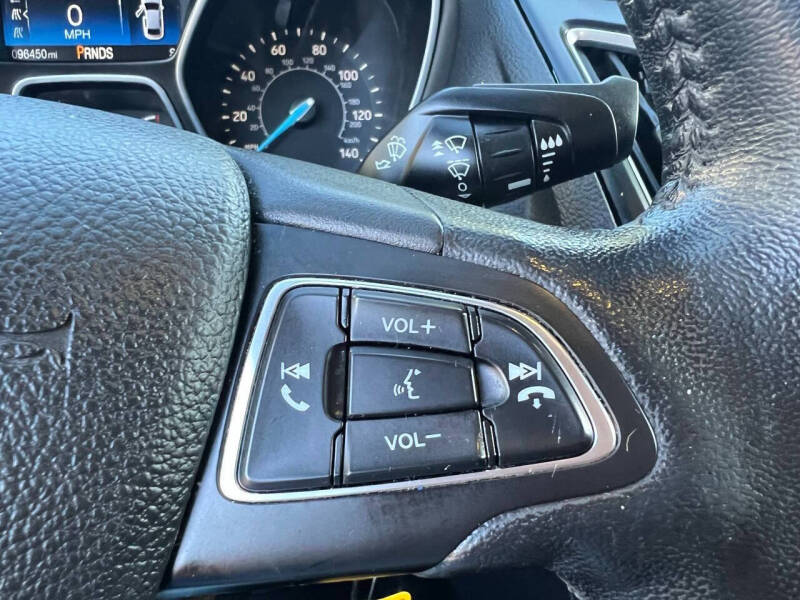 2017 Ford Focus SEL