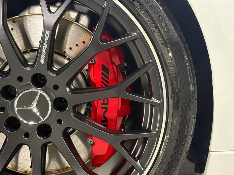 2025 Mercedes-Benz C-Class AMG C 63 S E Performance