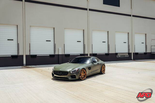 2017 Mercedes-Benz AMG GT