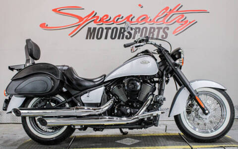 2021 Kawasaki Vulcan 900 Classic