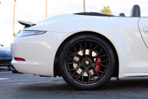 2015 Porsche 911 Carrera GTS