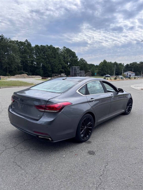 2016 Hyundai Genesis