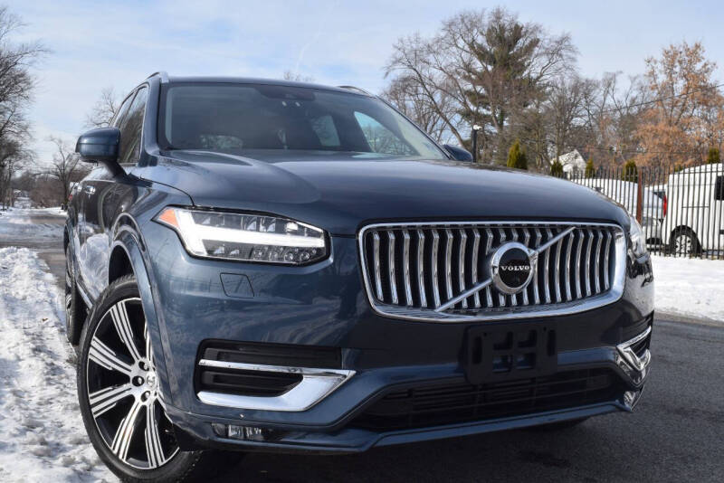 2022 Volvo XC90 T6 Inscription 6-Passenger