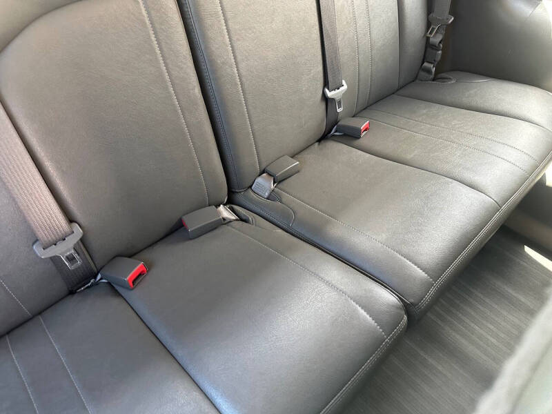 2018 Chevrolet Express LS 3500