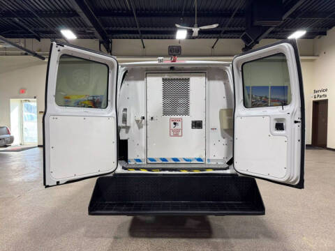 2012 Ford E-Series E-350 SD