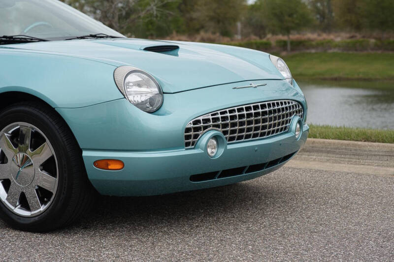 2002 Ford Thunderbird Deluxe