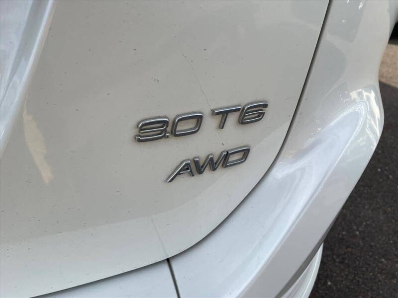 2016 Volvo XC60 T6 Platinum