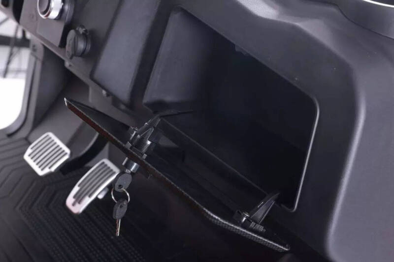 2025 Denago Rover XL6