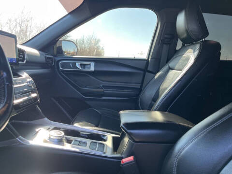 2020 Ford Explorer XLT