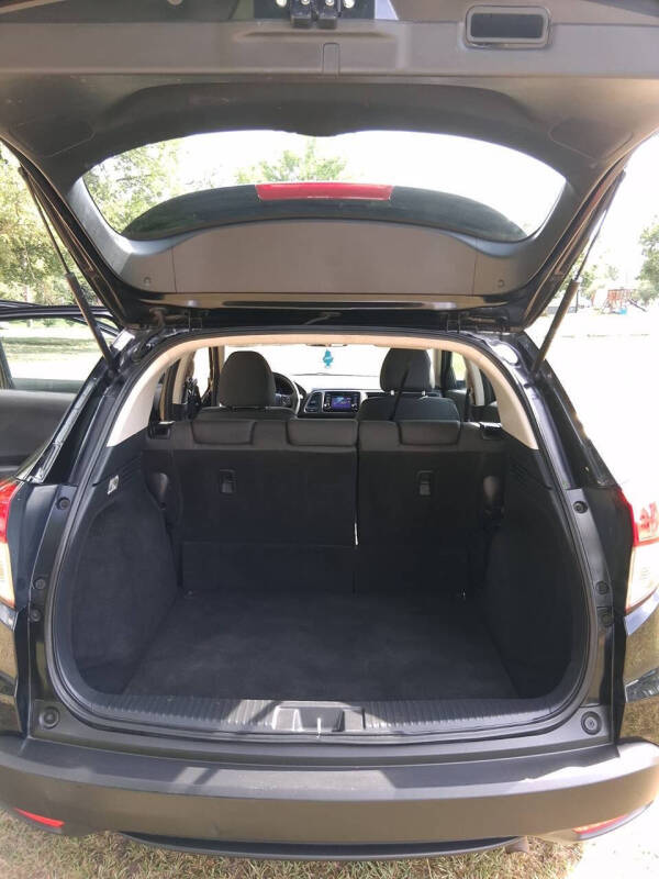 2022 Honda HR-V LX