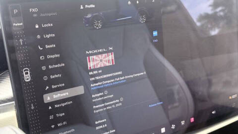 2022 Tesla Model X Plaid