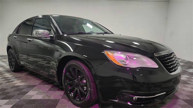2014 Chrysler 200 Limited