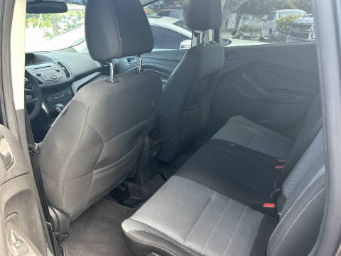 2017 Ford Escape S