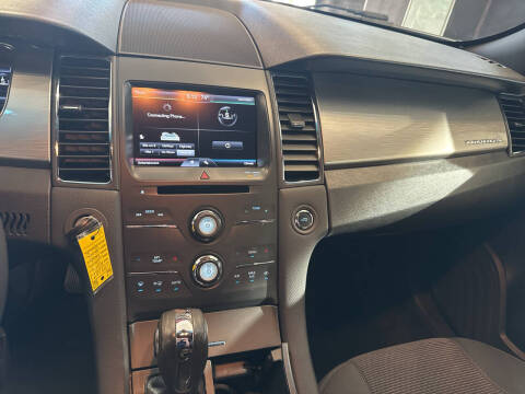 2014 Ford Taurus SEL