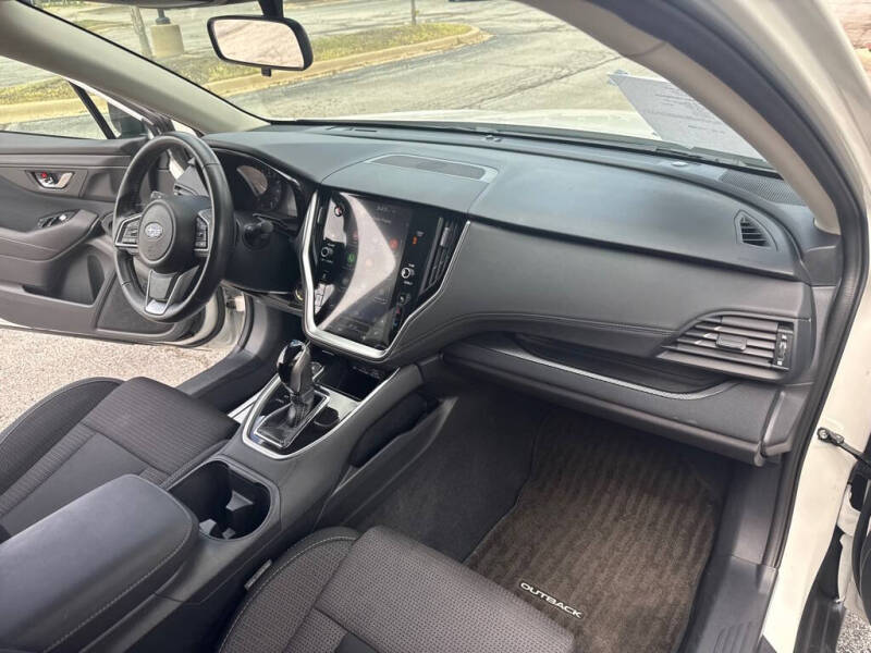 2025 Subaru Outback Premium