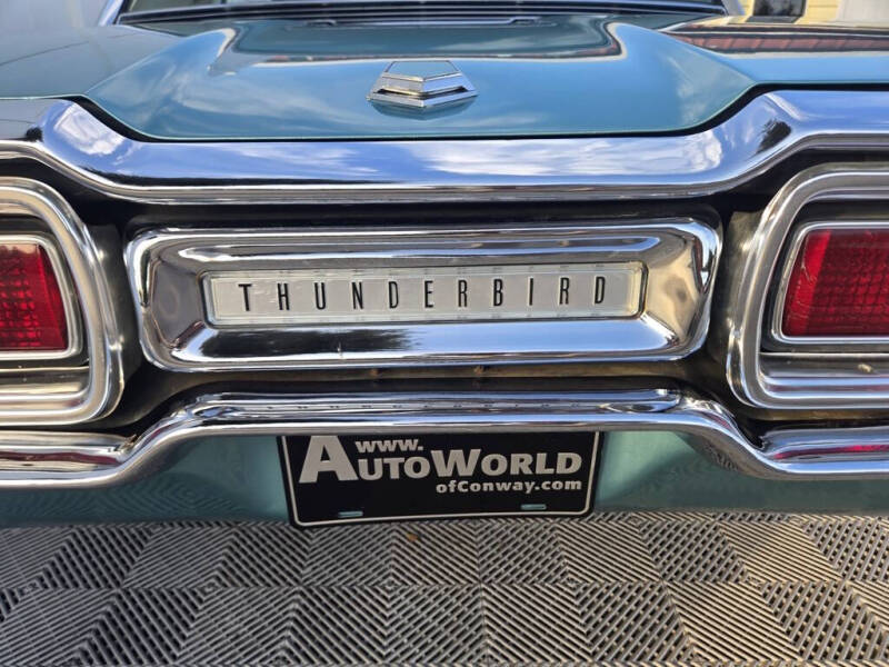 1964 Ford Thunderbird