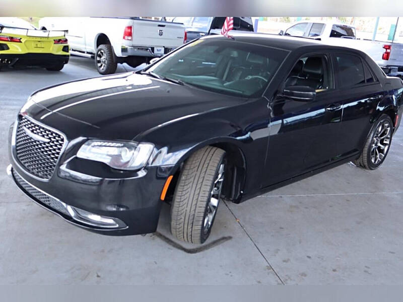 2018 Chrysler 300 S